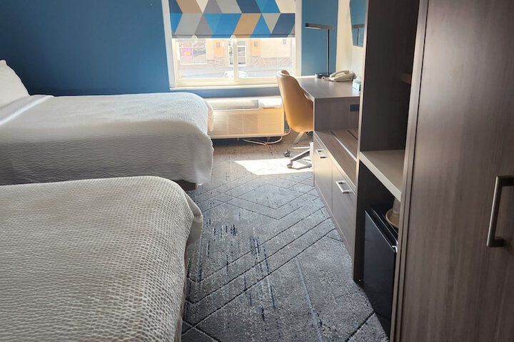 Room 14 of 39