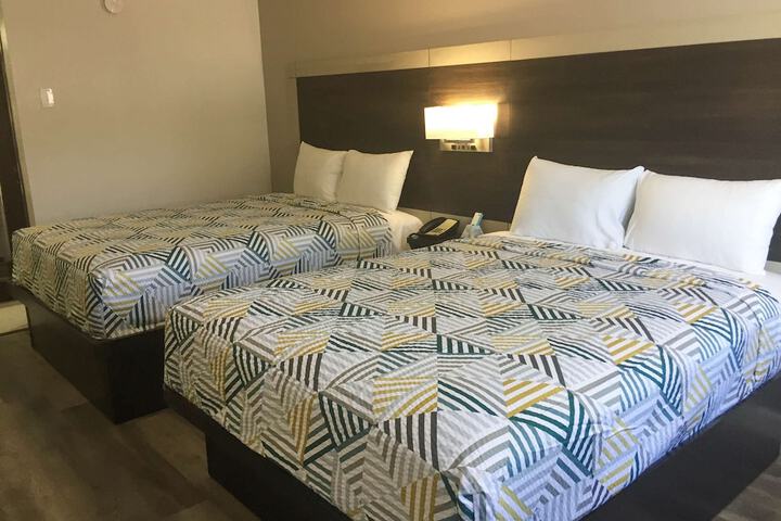 Room 29 of 33