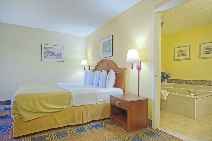 Room 38 of 41