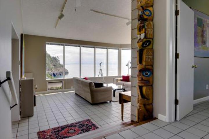 Seascape Panorama House
