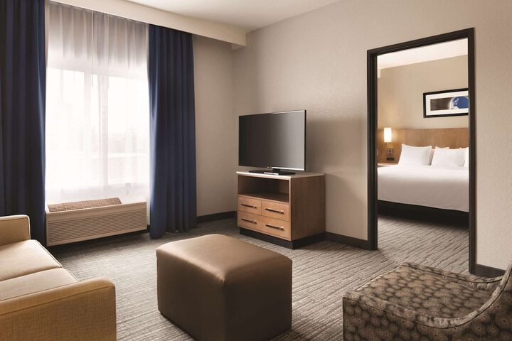 Room 9 of 23