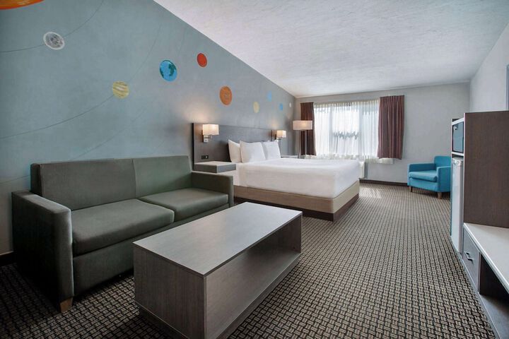 Room 31 of 63