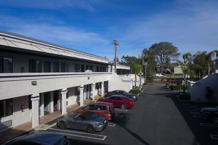 Hotel 11 of 30