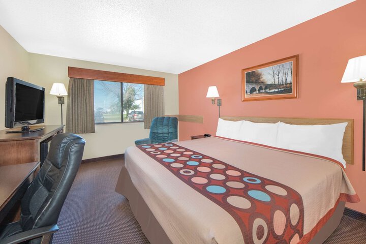 Room 17 of 20