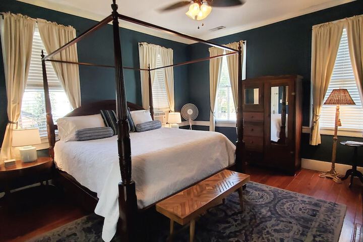 Room 41 of 51