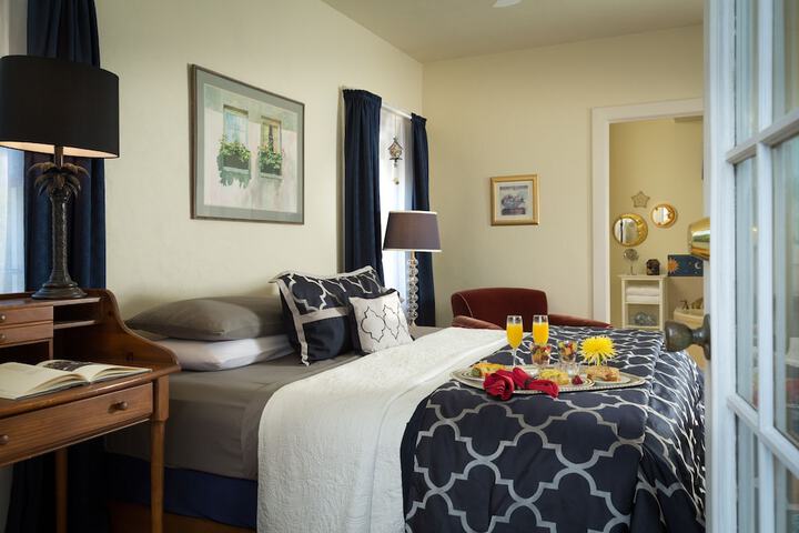 Room 47 of 60