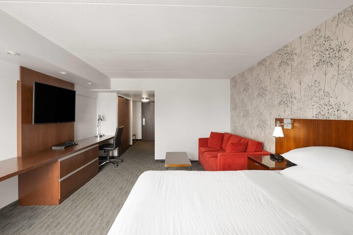 Lakeview Signature Trademark Collection by Wyndham