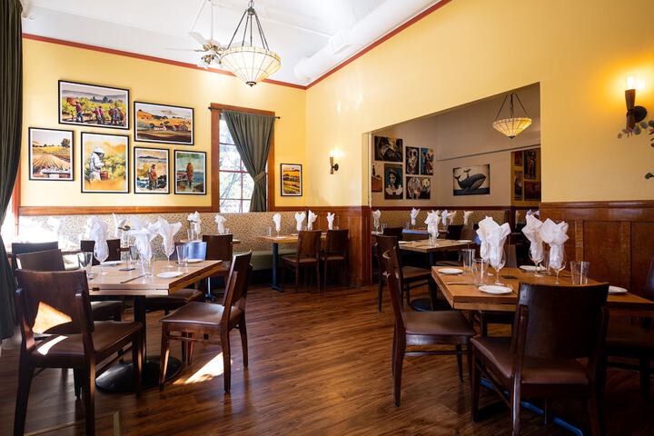 Dining 110 of 113