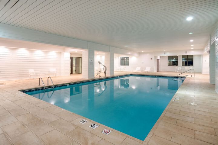 Pool 10 of 68