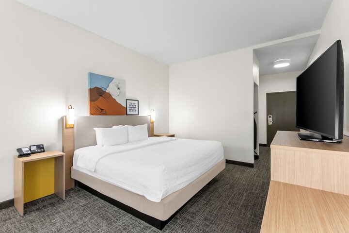 Spark by Hilton Bardstown