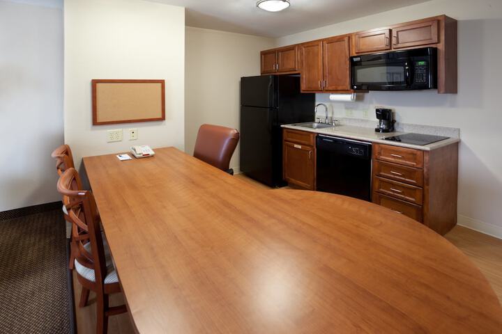 Room 22 of 36