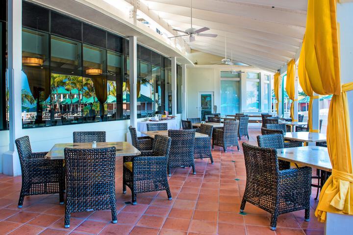 Sea View Hotel Bal Harbour, on the Ocean