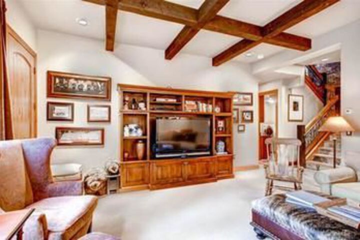 Moose Lodge Highlands Area by Pinnacle Lodging