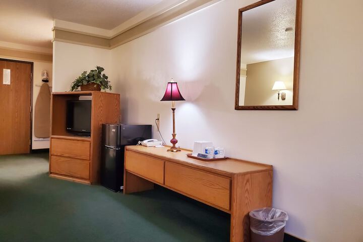 Room 62 of 81