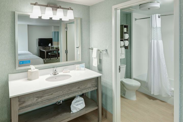Hampton Inn & Suites Carolina Beach Oceanfront