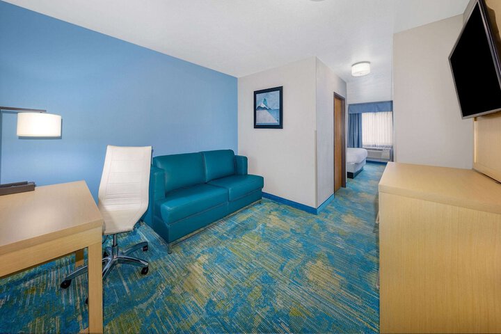 Room 26 of 57
