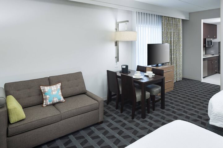 Room 19 of 49