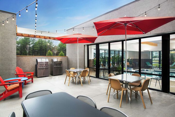 Terrace/Patio 34 of 35