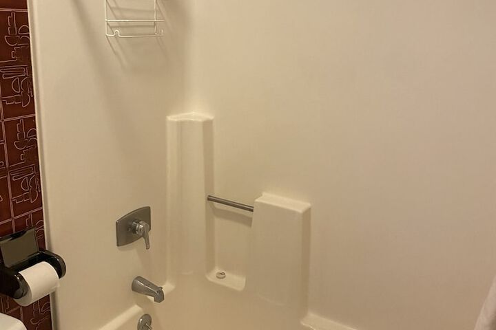 Room 15 of 35