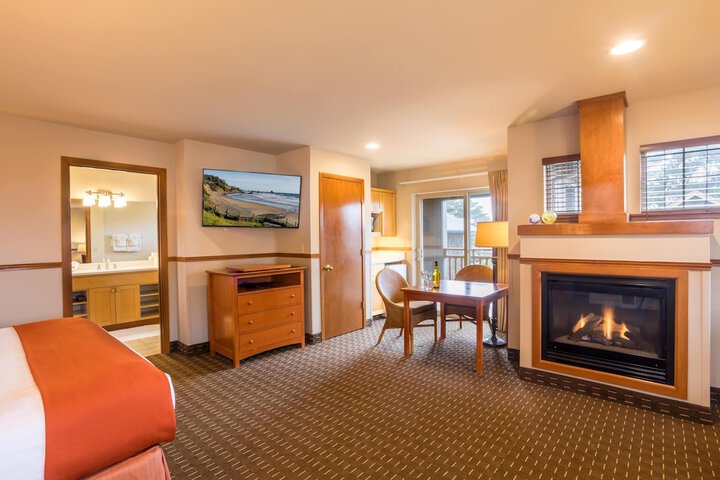 Room 43 of 61