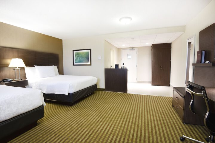 Room 11 of 36