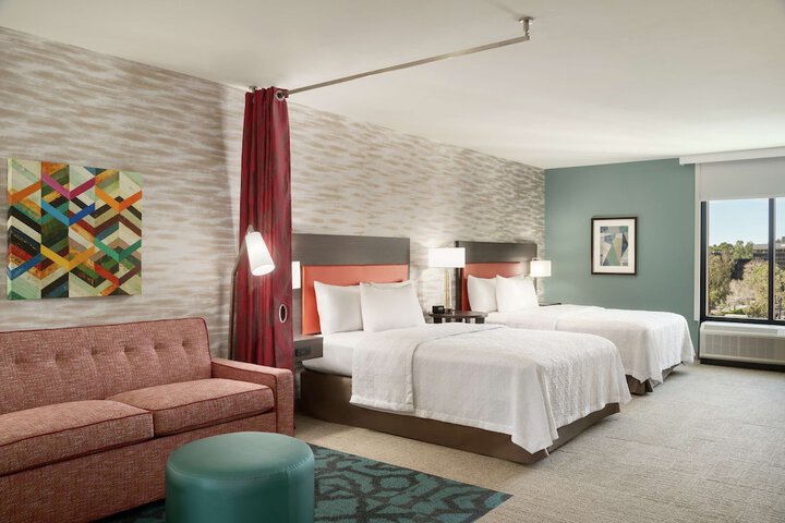 Room 18 of 44