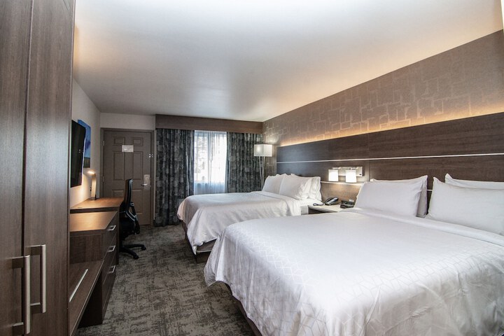 Room 30 of 56