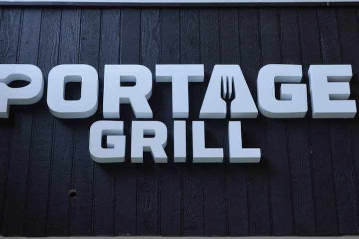 Dining 66 of 79