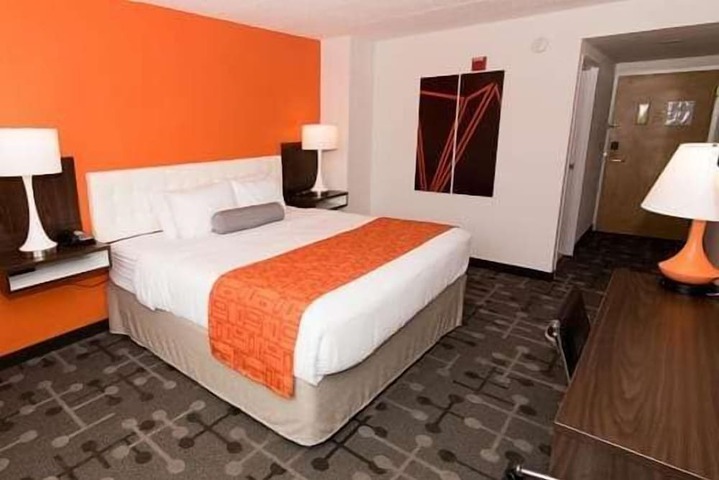 Room 18 of 21