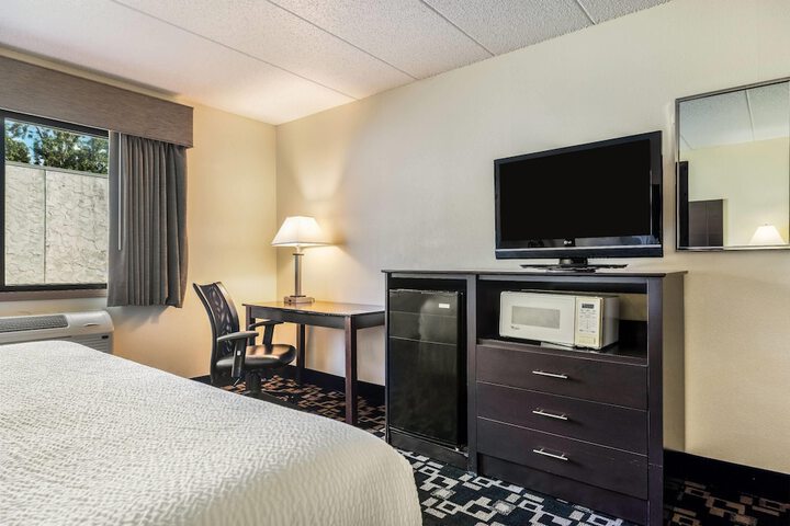 Baymont by Wyndham Bloomington MSP Airport