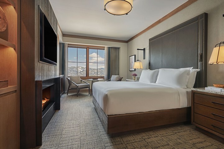 Room 58 of 120
