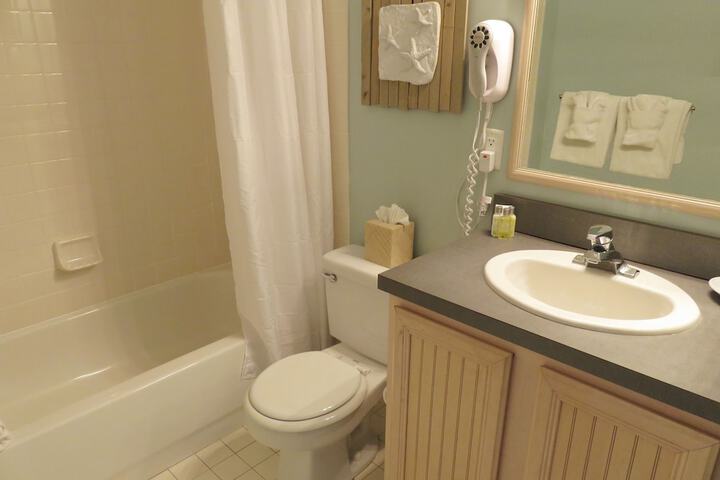 Room 47 of 73