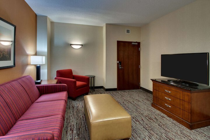 Room 44 of 83