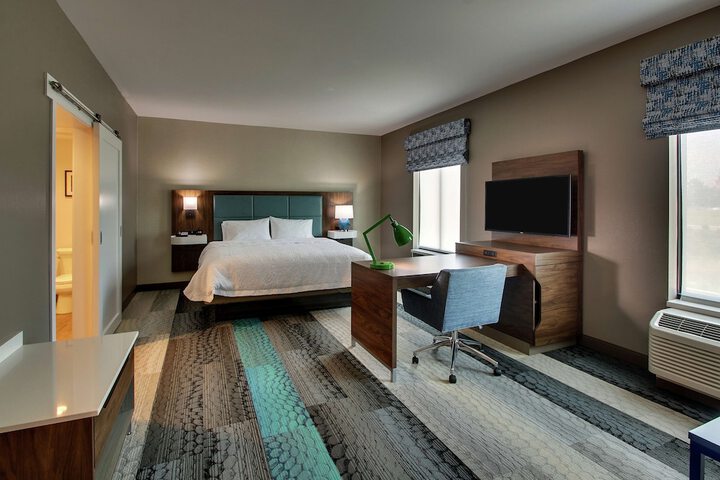 Room 21 of 60