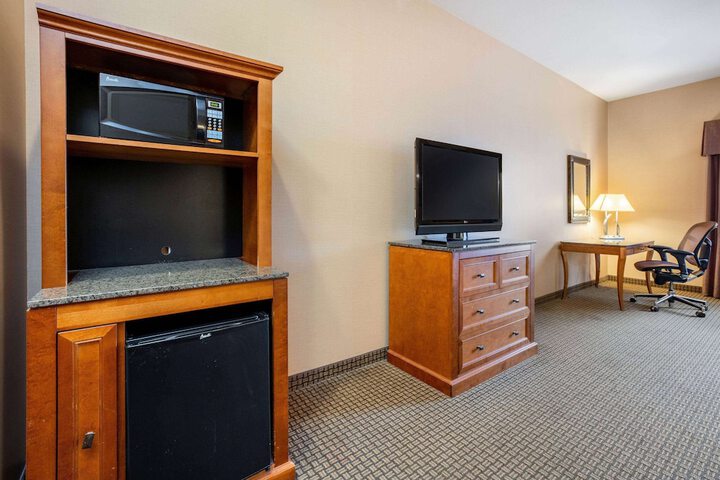 Room 19 of 30