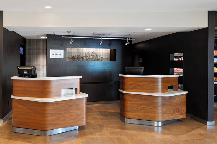 Hotel Interior 10 of 29
