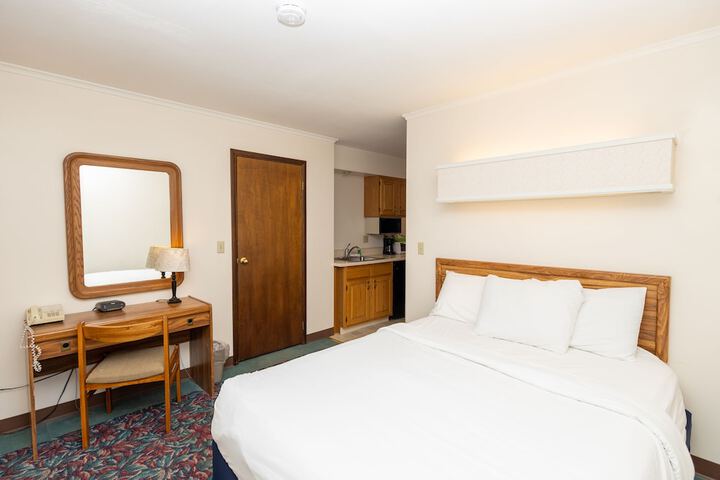 Room 25 of 35