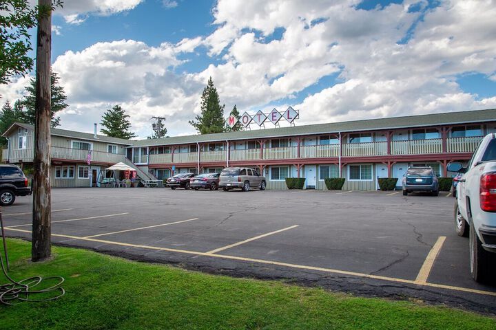 Swiss Holiday Lodge