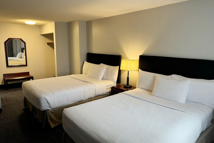 Room 44 of 84
