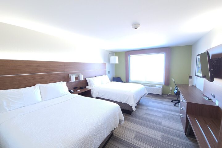 Holiday Inn Express and Suites Nebraska City by IHG