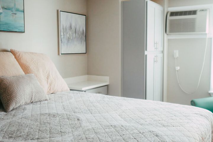 Room 103 of 124