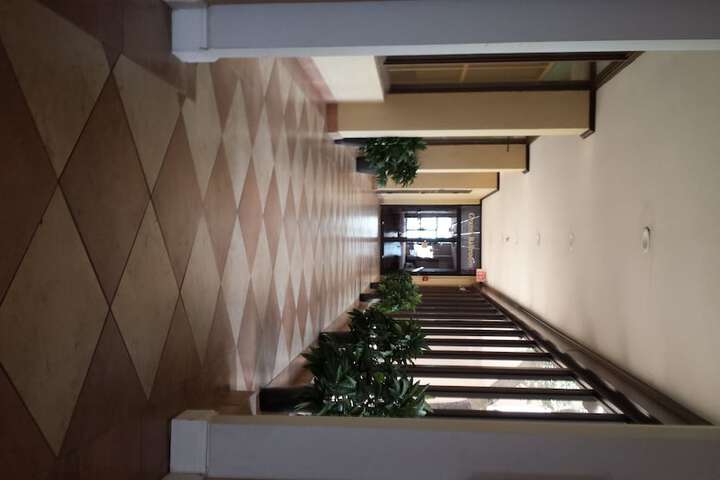 Ballroom/Hall 44 of 46