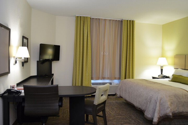 Room 34 of 42