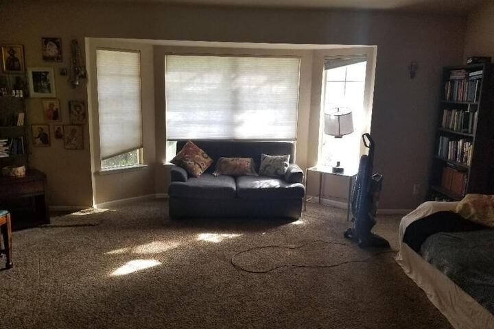 Room 27 of 58