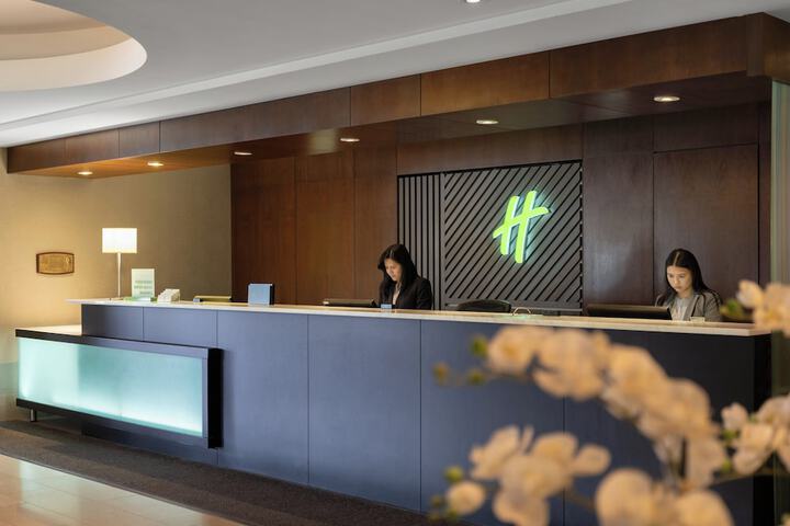 Hotel 4 of 42