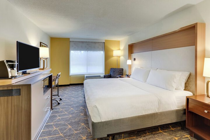 Holiday Inn Staunton Conference Center by IHG