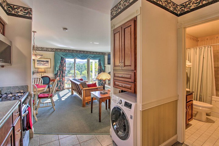Nestlenook Victorian Condo 6 Mi to Attitash!