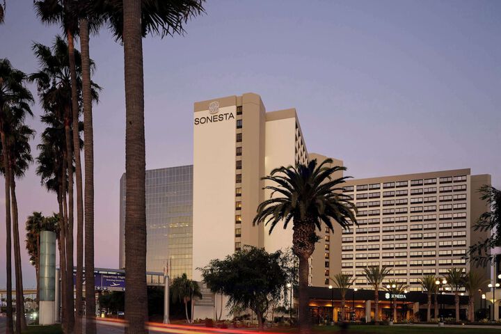 Hotel 4 of 58
