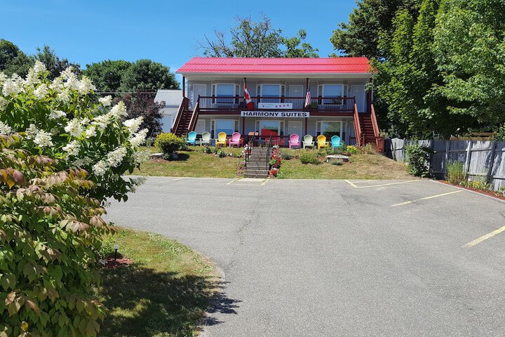 Harmony B & B & Suites