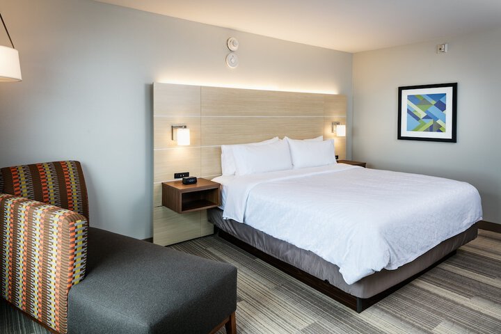 Room 34 of 45